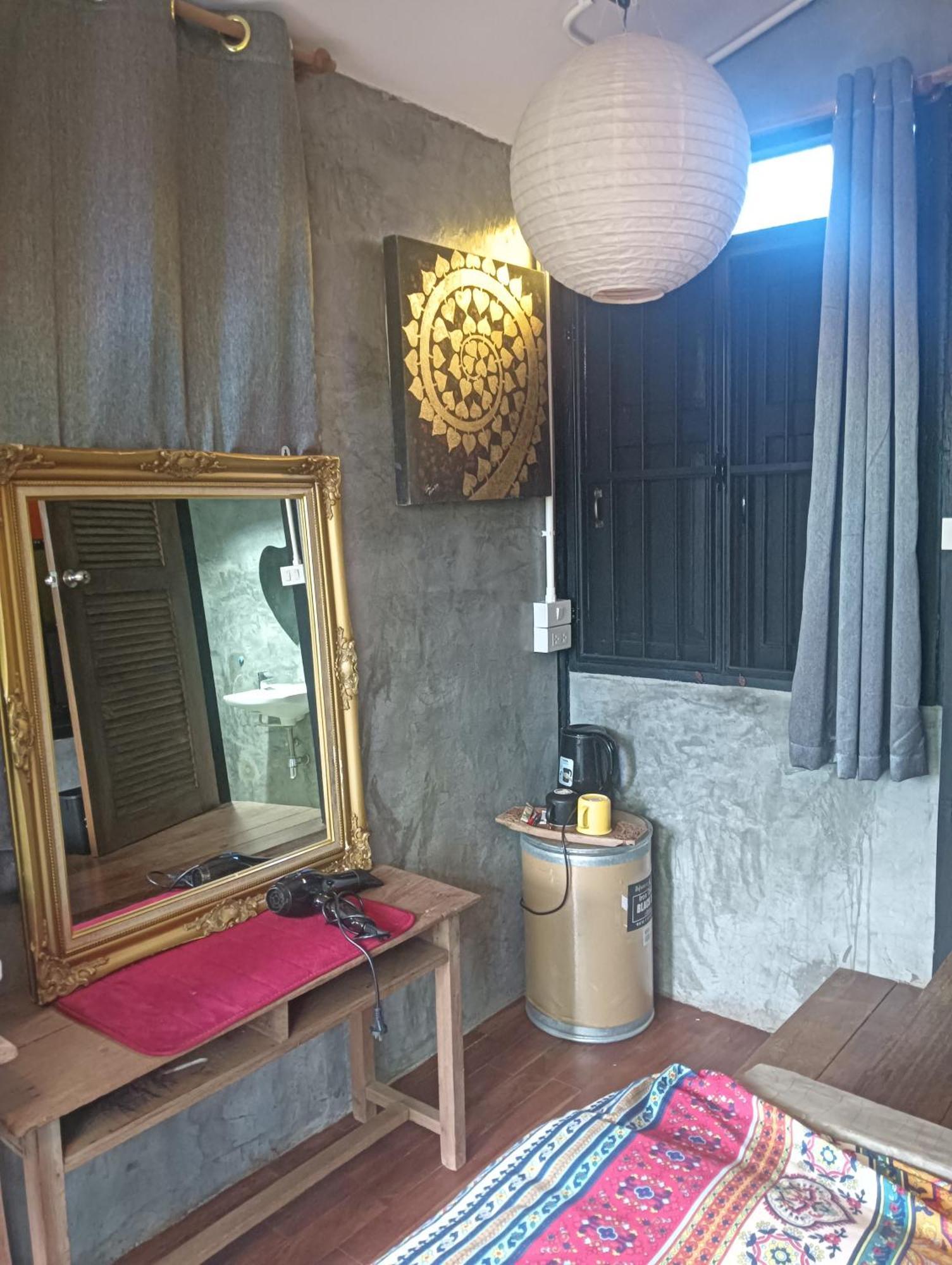 Baan Chiang Mai Hostel エクステリア 写真