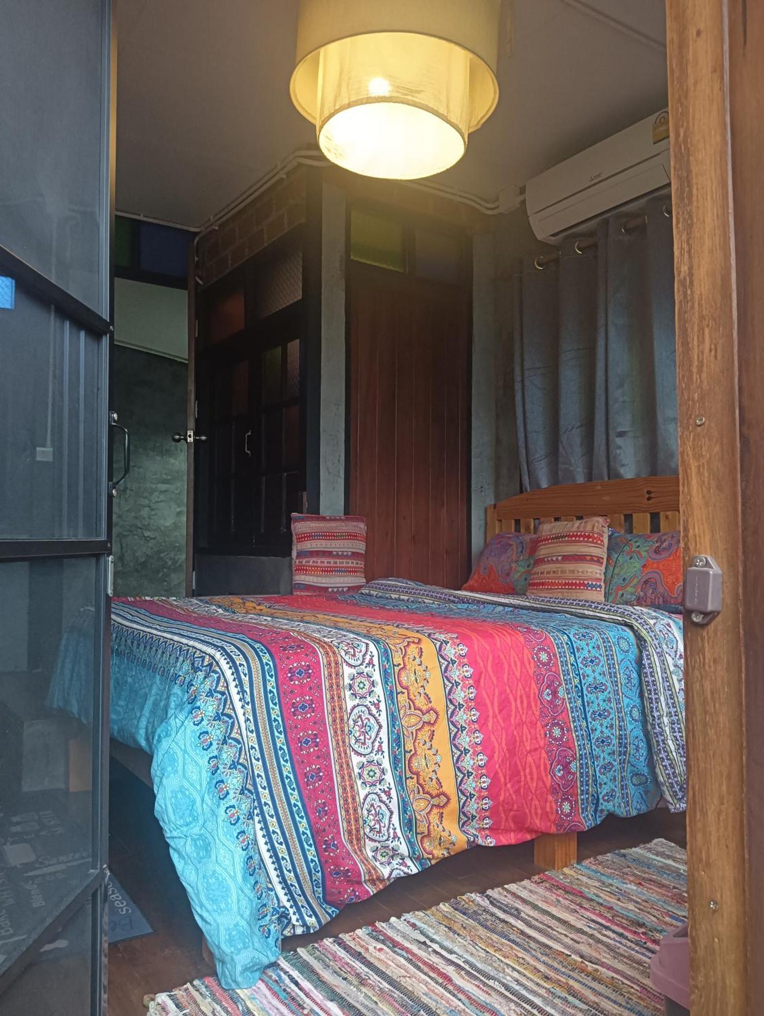 Baan Chiang Mai Hostel エクステリア 写真